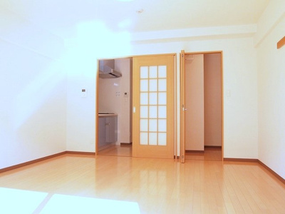 【内装】 | アイリスハイツ8号館 | 洋室