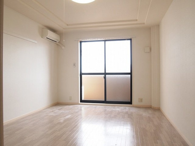 【居間・リビング】 | ゴールド・クレスト | 洋室