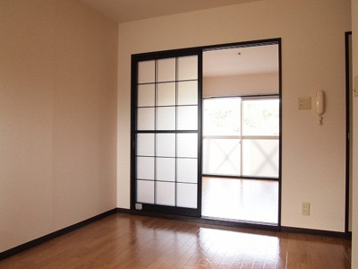 【内装】 | プレミール | 洋室