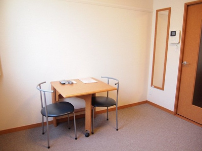 【内装】 | ロイヤルＳK指柳 | 洋室