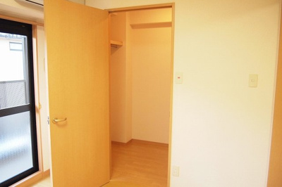 【内装】 | アンソレイエ | 収納