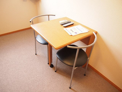 【内装】 | レオパレス　サクセス | テーブル