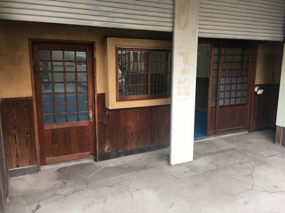 【玄関】 | 柳本マンション店舗