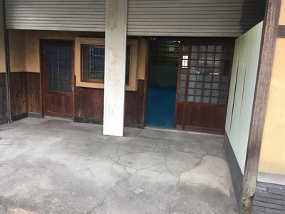 【玄関】 | 柳本マンション店舗