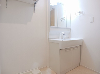 【洗面所】