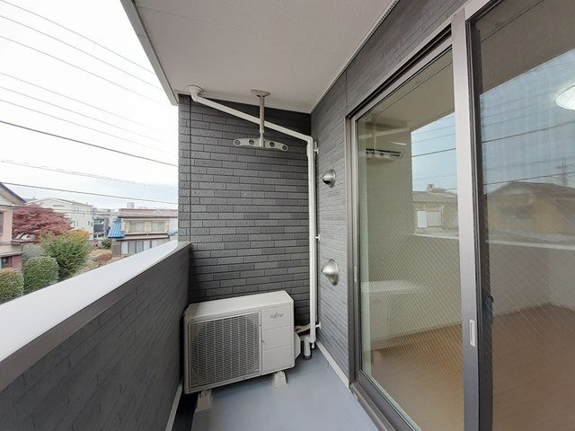 ブレイブコートⅡのバルコニー|バルコニーがあります