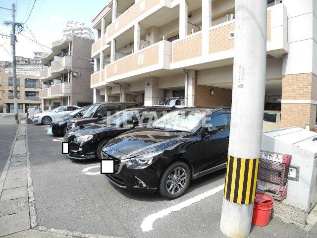 カーサビータスの駐車場|※同物件同室タイプの別室の写真でございます※現況を優先します※