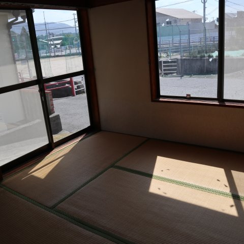 広弁天橋町売家の居間・リビング