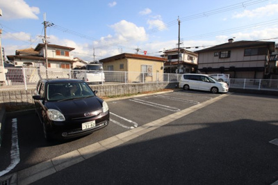 【駐車場】 | ヴィティス・ハイツ