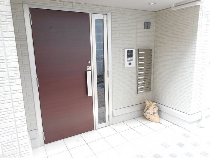 ベルエキップのエントランス