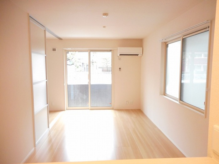 ベルエキップの居間・リビング