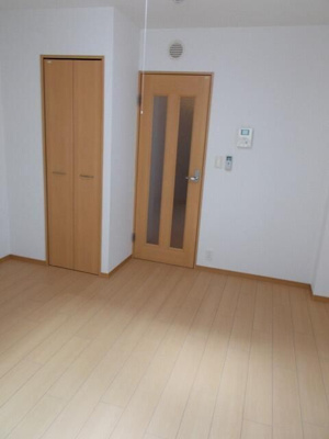 【寝室】 | サンリット三好