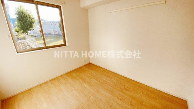 アンジュヴェールⅡの洋室|温かみのあるお部屋ですよ◆