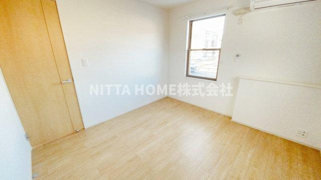 アンジュヴェールⅡの洋室|清潔感のある室内がGOODですよ◆