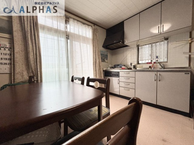 【キッチン】 | 神戸市長田区宮丘町一丁目　一戸建て | 1階DK約6帖は多目的に使えます♪