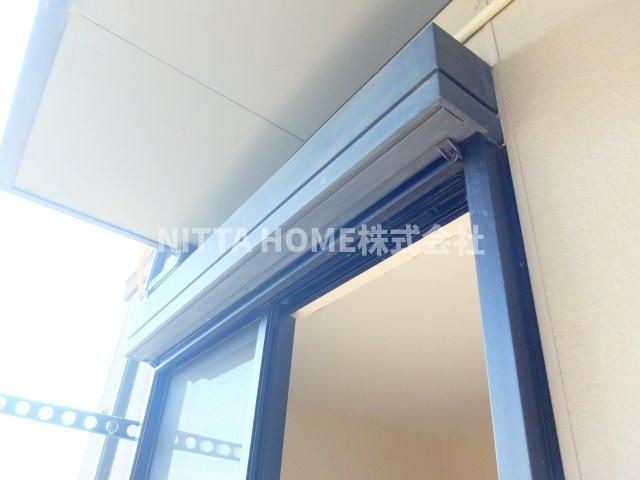 ハオス　フロイデのセキュリティ|シャッター雨戸完備◇