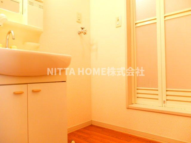 ハオス　フロイデの設備|室内洗濯機置き場も完備★