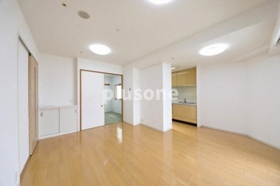 【居間・リビング】 | ラ・ヴィータ日本橋