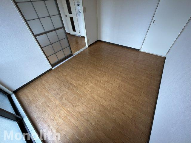 ファミールハイツ・フクダの洋室