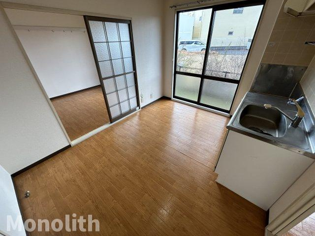 ファミールハイツ・フクダの居間・リビング