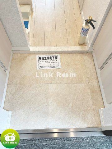 プレール・ドゥーク木場駅前の玄関