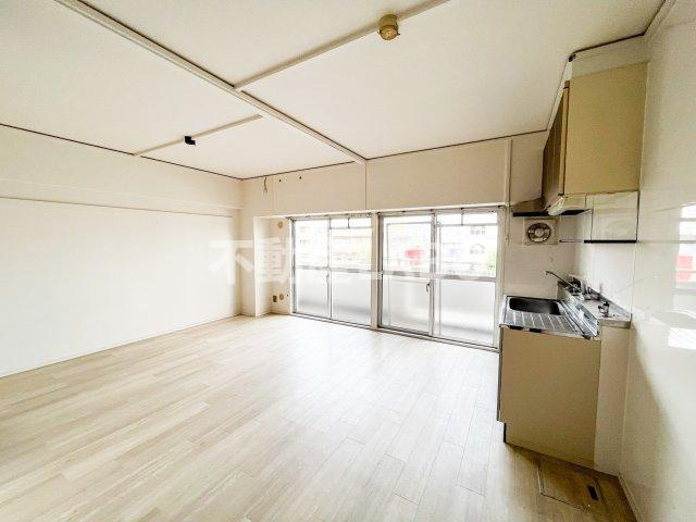 Metrosa朝潮橋の洋室