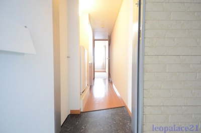 【玄関】 | レオパレス三郷Ⅱ