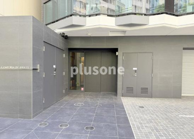 【エントランス】 | コンフォリア・リヴ谷町四丁目