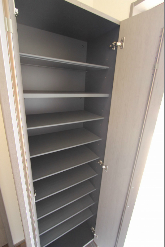 アルページュＢの玄関