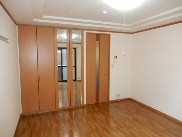 コンフォール白水の寝室