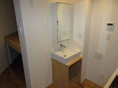 【洗面所】 | Elysion門前仲町（エリュシオン門前仲町）