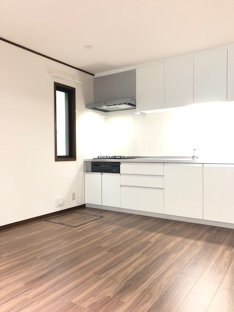 ヴィレッヂ山王の居間・リビング