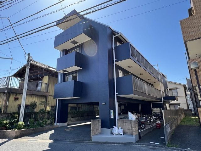 ソレイユ市川の外観