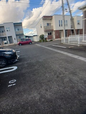 【駐車場】 | サンライズＢ