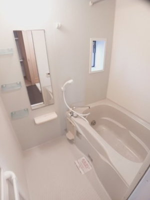 【浴室】 | サンライズＢ