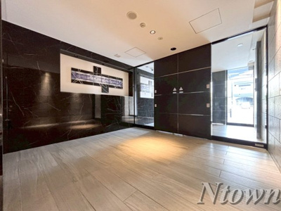 【ロビー】 | S-RESIDENCE平安通 | ゆとりのあるロビーです