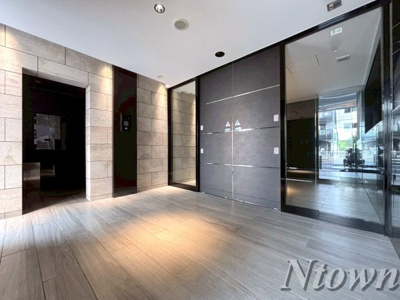 【ロビー】 | S-RESIDENCE平安通 | 建物の内部です