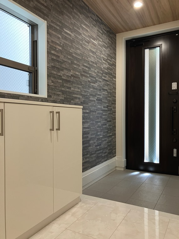 上池袋戸建の玄関