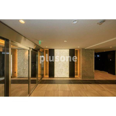 【エントランス】 | ラ・ピシーヌ南堀江