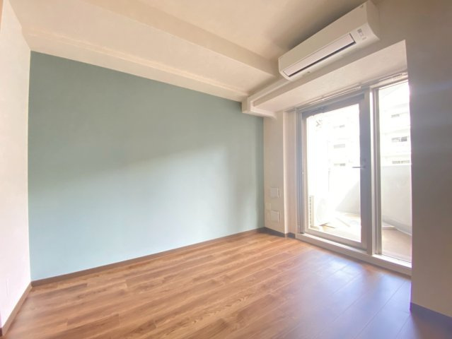 ファーストフィオーレ吹田レガーメの居間・リビング