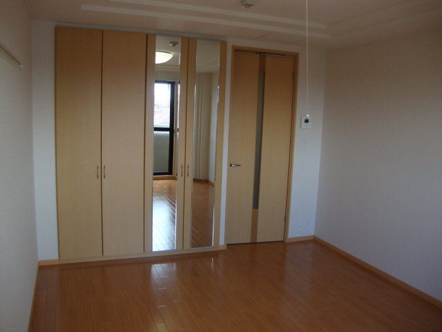 グリーングラス弐番館の内装|洋室