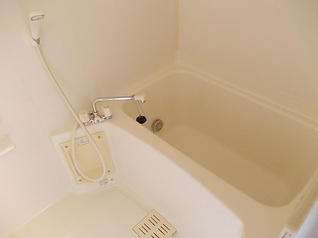 ハピネスワンの浴室