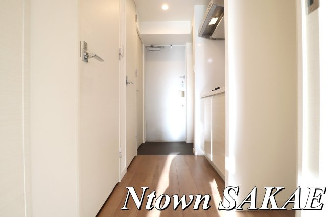 【玄関】 | S-RESIDENCE志賀本通 | 落ち着いた玄関です