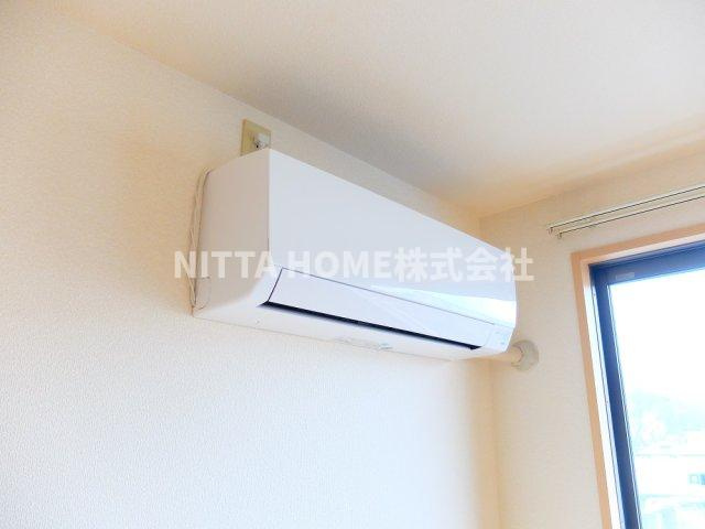 ラフォーレ柏原のその他共用部分|エアコン１台設置済み＊