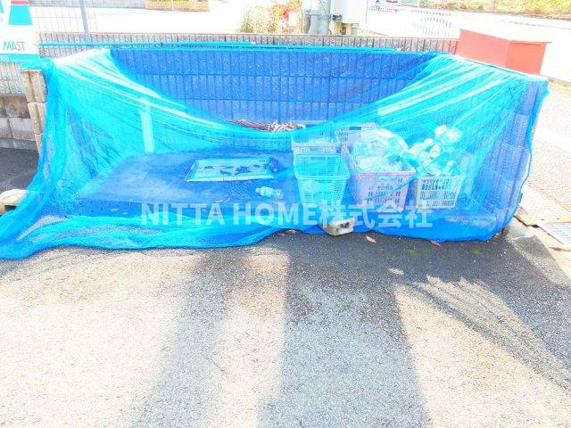 ラフォーレ柏原の設備|ゴミ捨て場も敷地内にあります＊