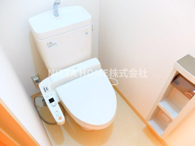 ラフォーレ柏原のトイレ|もちろん、ウォシュレット付き◎