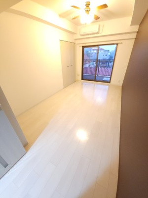 【洋室】 | LUXE新大阪EASTⅠ