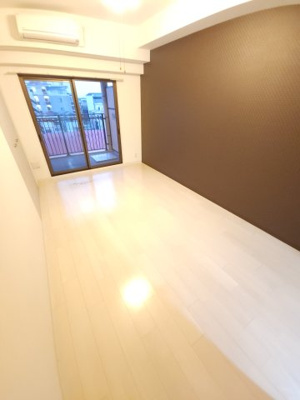 【居間・リビング】 | LUXE新大阪EASTⅠ