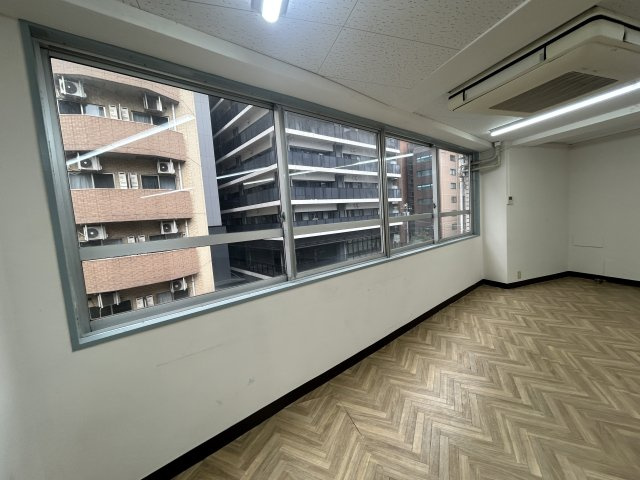 堀内ビルのバルコニー