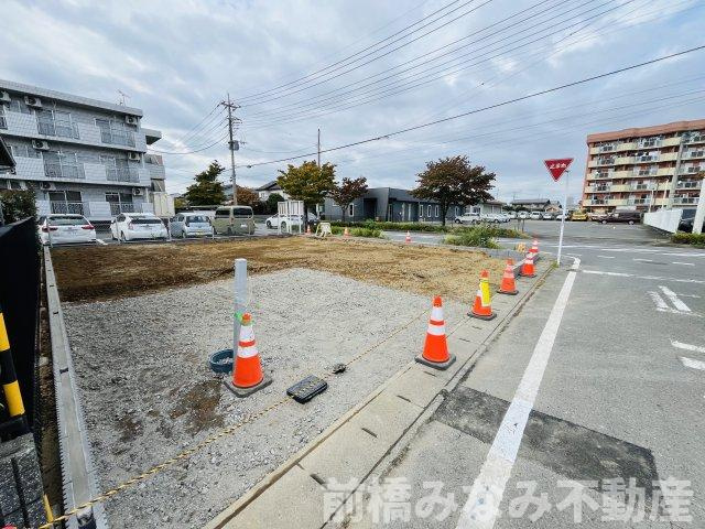 前橋市六供町3丁目　限定1棟　ブルーミングガーデン　新築建売の前面道路含む現地写真|前面道路含む現地写真です